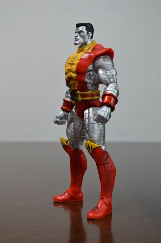 Figura Colossus Marvel Select marca Diamond Select