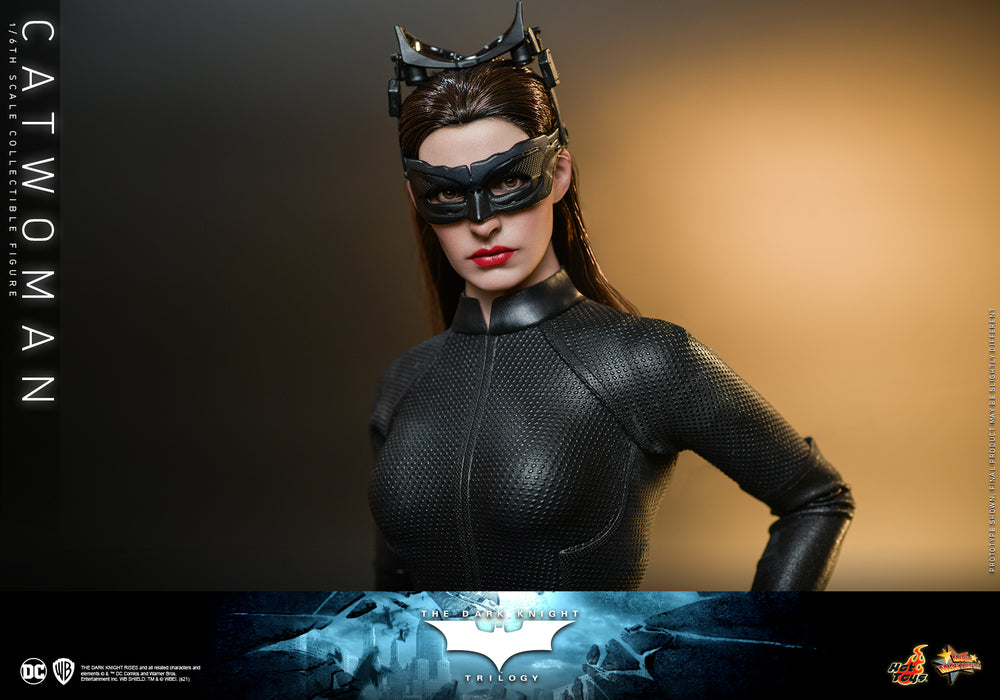 Preventa Figura Catwoman - The Dark Knight Trilogy marca Hot Toys MMS627 escala 1/6