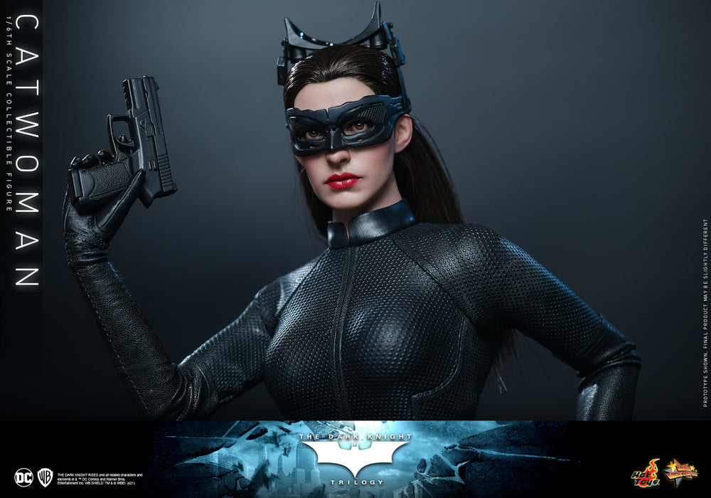 Preventa Figura Catwoman - The Dark Knight Trilogy marca Hot Toys MMS627 escala 1/6