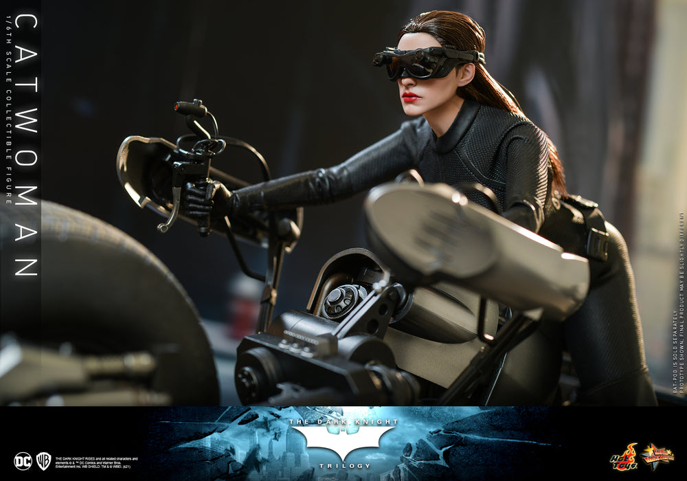 Preventa Figura Catwoman - The Dark Knight Trilogy marca Hot Toys MMS627 escala 1/6