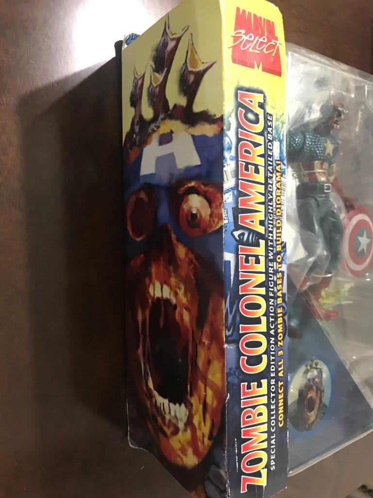 Figura Zombie Colonel America - Marvel Select marca Diamond Select Toys