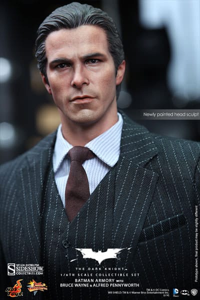 Pedido Figuras Batman Armory con Bruce Wayne y Alfred marca Hot Toys MMS236 escala 1/6