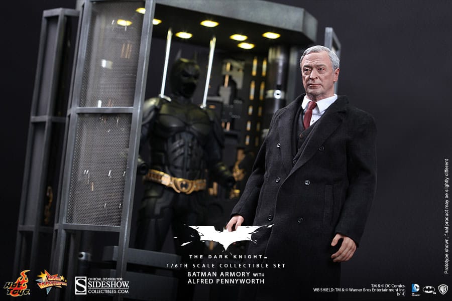 Pedido Figuras Batman Armory con Bruce Wayne y Alfred marca Hot Toys MMS236 escala 1/6