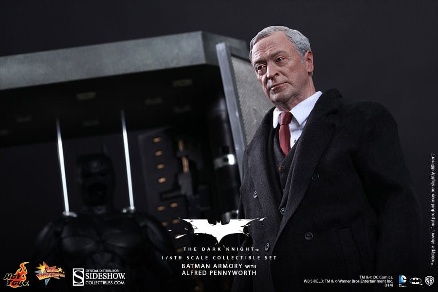 Pedido Figuras Batman Armory con Bruce Wayne y Alfred marca Hot Toys MMS236 escala 1/6