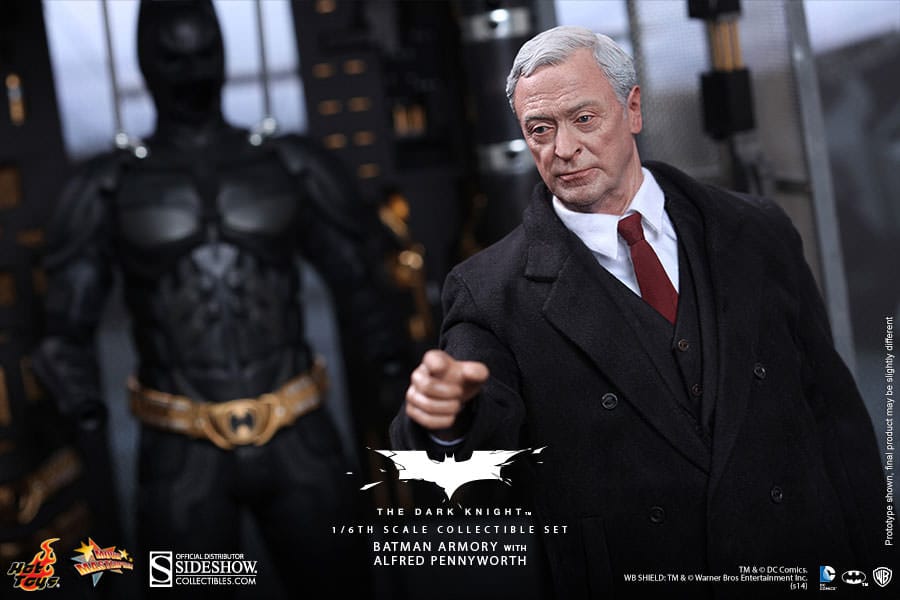 Pedido Figuras Batman Armory con Bruce Wayne y Alfred marca Hot Toys MMS236 escala 1/6