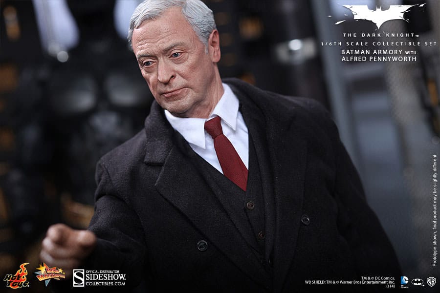 Pedido Figuras Batman Armory con Bruce Wayne y Alfred marca Hot Toys MMS236 escala 1/6