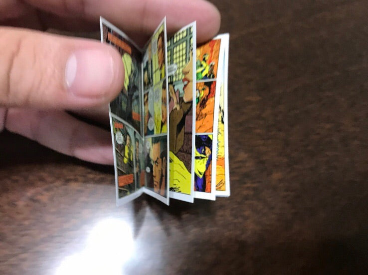 Accesorio Mini Comic a color Wolfman escala 1/6