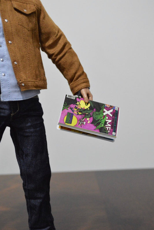 Accesorio Mini Comic a color Wolfman escala 1/6