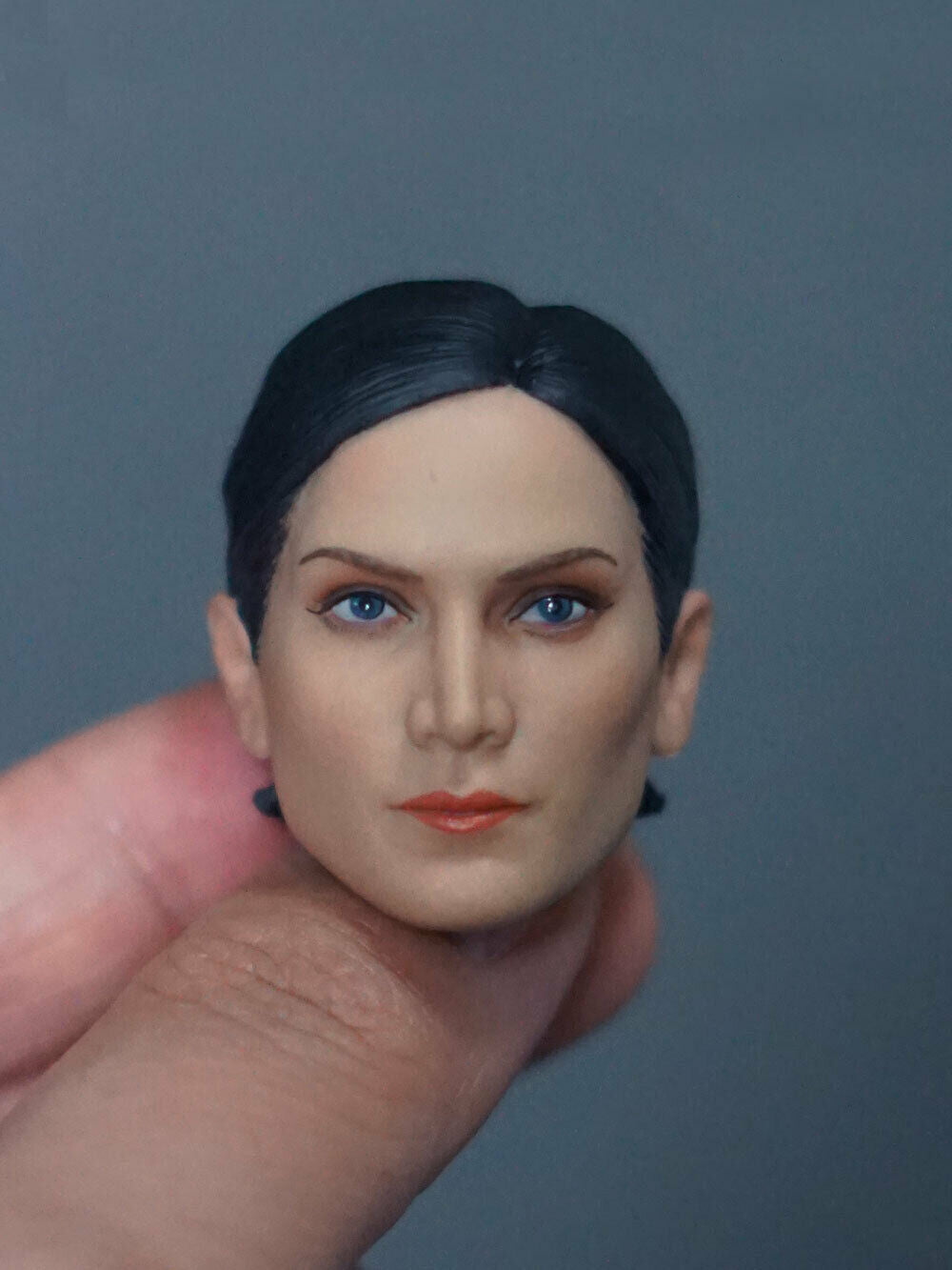 Pedido Cabeza Femenina Hacker marca Manco MC003 escala 1/6