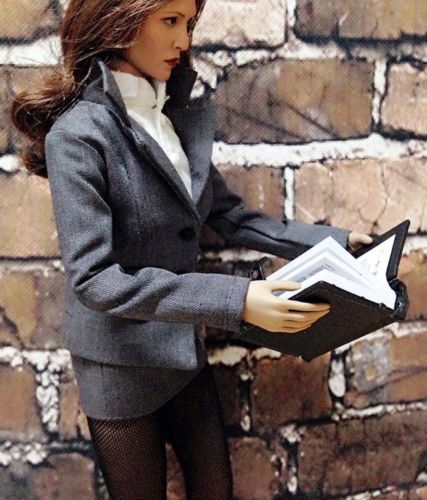 Accesorio Biblia para figuras escala 1/6