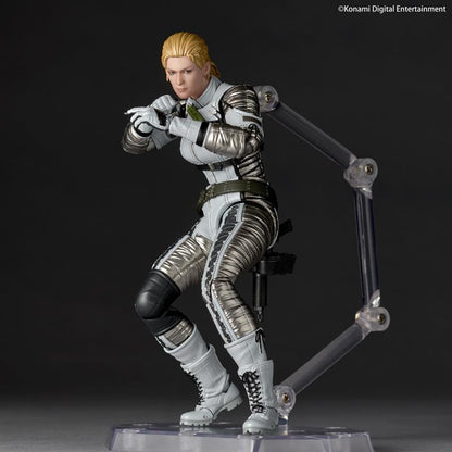 Preventa Figura The Boss - Metal Gear Solid Delta: Snake Eater - Amazing Yamaguchi Revoltech marca Kaiyodo NR117 escala 1/12