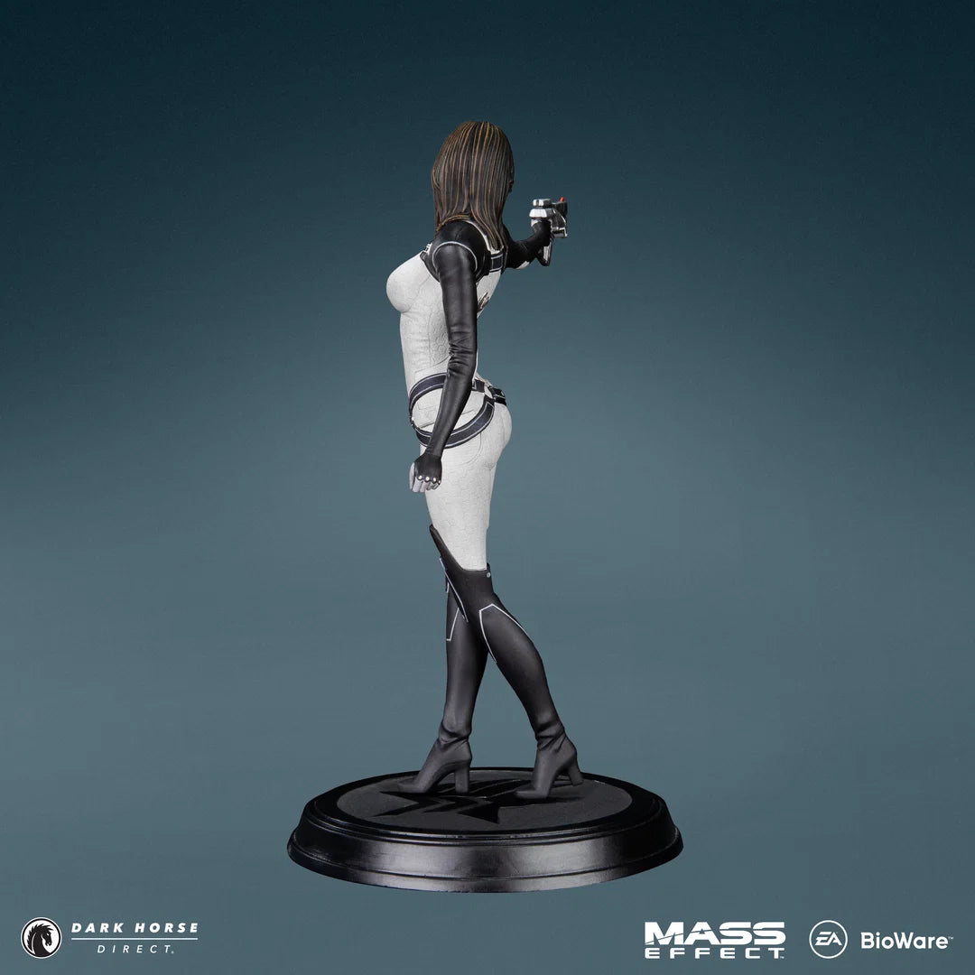 Preventa Estatua Miranda Lawson - Mass Effect marca Dark Horse (21.5 cm)