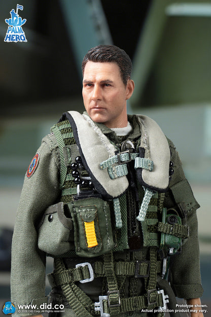 Pedido Figura Captain Mitchell - US Navy 18E Pilot marca DID XM80031 escala 1/12