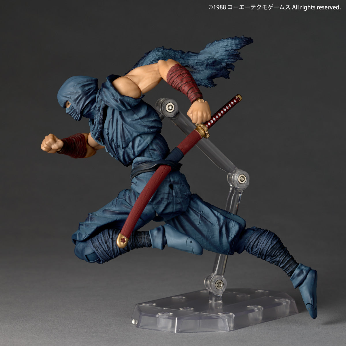 Preventa Figura Ryu Hayabusa - Ninja Gaiden (1988) - Amazing Yamaguchi Revoltech marca Kaiyodo NR118 escala 1/12