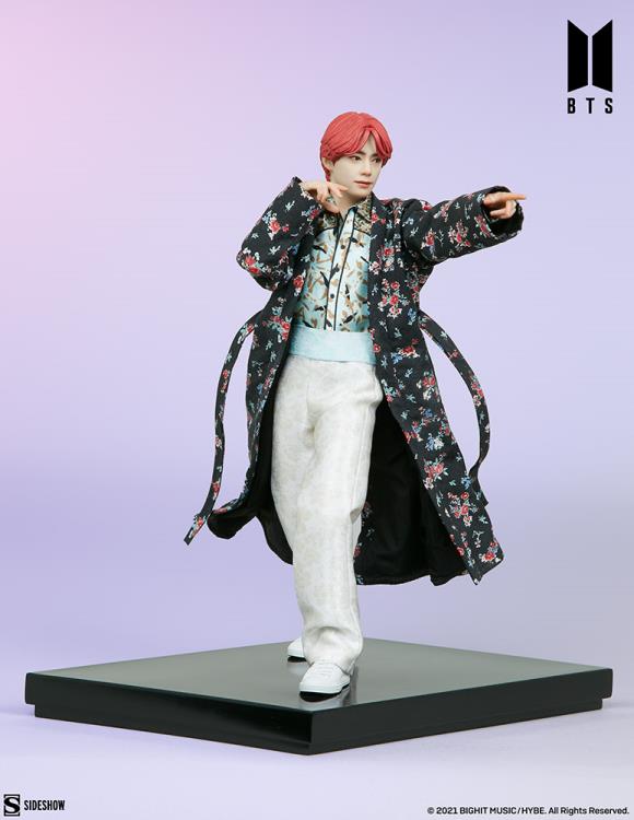 Pedido Estatua V (Deluxe) - BTS marca Sideshow Collectibles escala 1/9