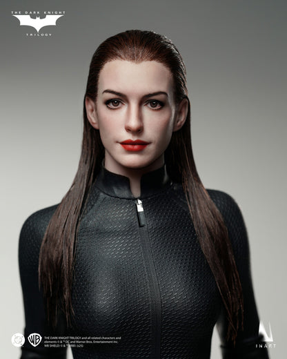Preventa Figura Catwoman (Cabello enraizado) - The Dark Knight Trilogy marca INART A029 Queen Studio escala 1/6