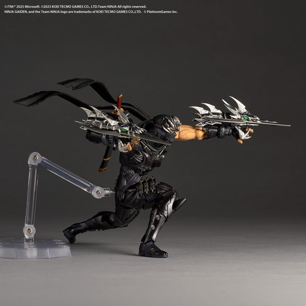 Preventa Figura Ryu Hayabusa - Ninja Gaiden 4 - Amazing Yamaguchi Revoltech marca Kaiyodo NR132 escala 1/12