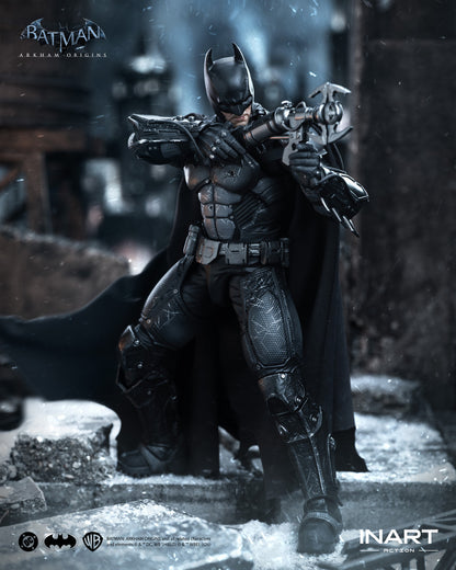 Preventa Figura BATMAN (Battle Damaged version) - Batman Arkham Origins marca INART G0007 escala 1/12