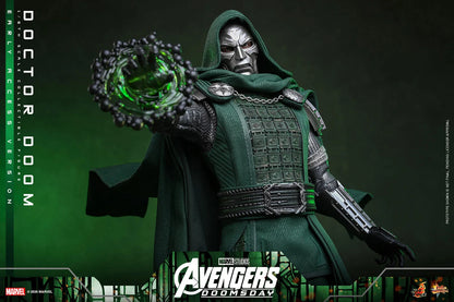 Preventa Figura DOCTOR DOOM - Avengers: Doomsday marca Hot Toys MMS906 escala 1/6