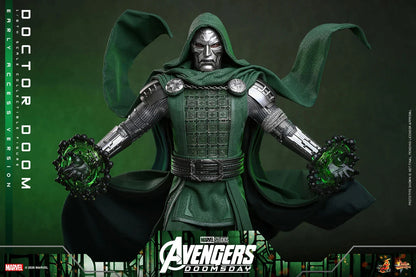 Preventa Figura DOCTOR DOOM - Avengers: Doomsday marca Hot Toys MMS906 escala 1/6