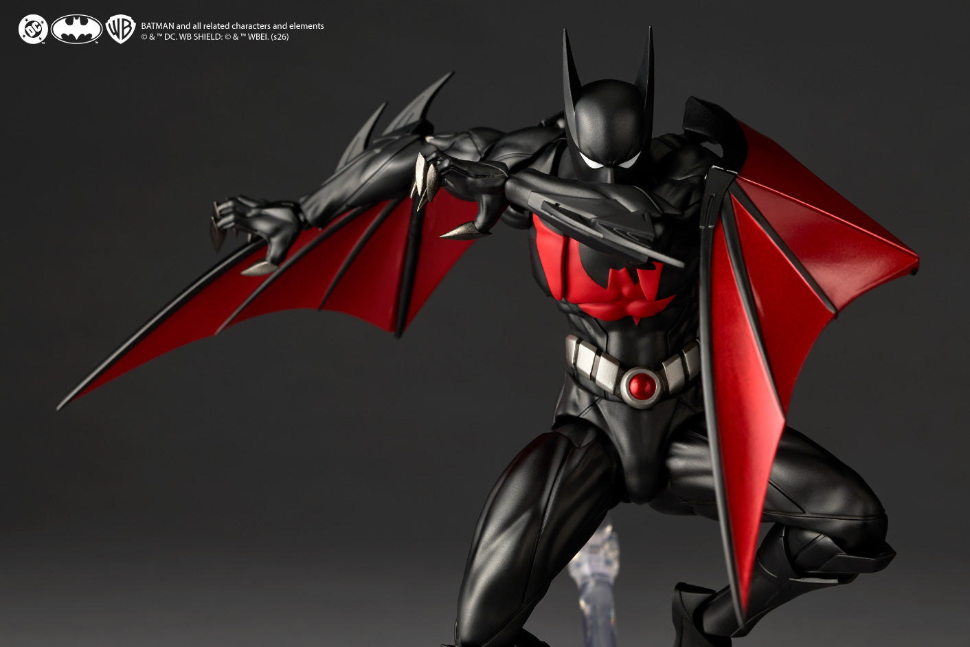 Preventa Figura Batman - Batman Beyond - Amazing Yamaguchi Revoltech marca Kaiyodo NR128 escala 1/12