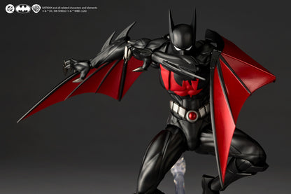 Preventa Figura Batman - Batman Beyond - Amazing Yamaguchi Revoltech marca Kaiyodo NR128 escala 1/12