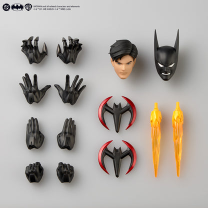 Preventa Figura Batman - Batman Beyond - Amazing Yamaguchi Revoltech marca Kaiyodo NR128 escala 1/12