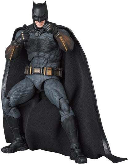 Preventa Figura Batman - Zack Snyder's Justice League - MAFEX marca Medicom Toy No.222 escala pequeña 1/12