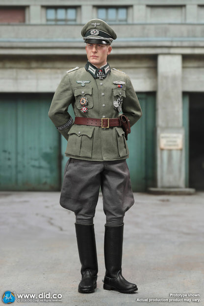 Preventa Figura Officer Otto Remer - WWII German Wehrmacht marca DID D80194 escala 1/6
