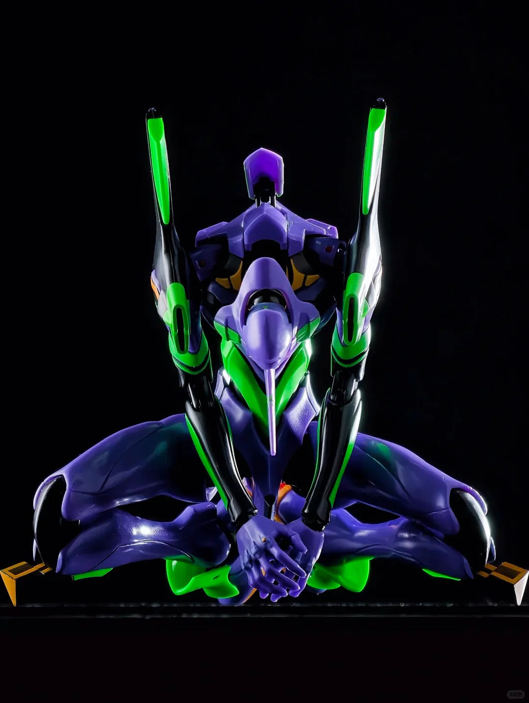 Preventa Figura EVA Unit-01 (DIECAST) - Evangelion marca POP MART - Gong Studio (16.5 cm)