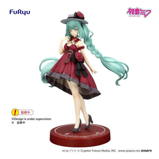 EN STOCK Estatua HATSUNE MIKU (Outing Dress Red Color Version) - Trio-Try-iT marca FuRyu (19 cm)
