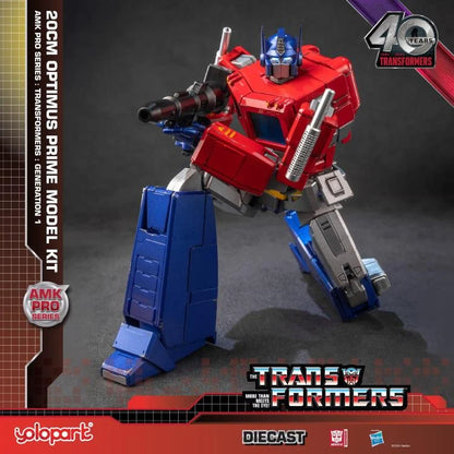 [EN STOCK]  Model Kit Optimus Prime (DIECAST) - Transformers - Advanced Model Kit Pro marca Yolopark (20 cm)