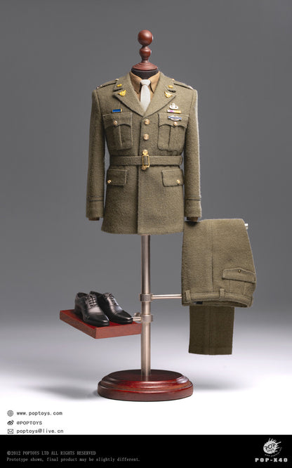 Preventa Traje Uniforme de Capitán / Captain Uniform Suit marca Poptoys X40 escala 1/6