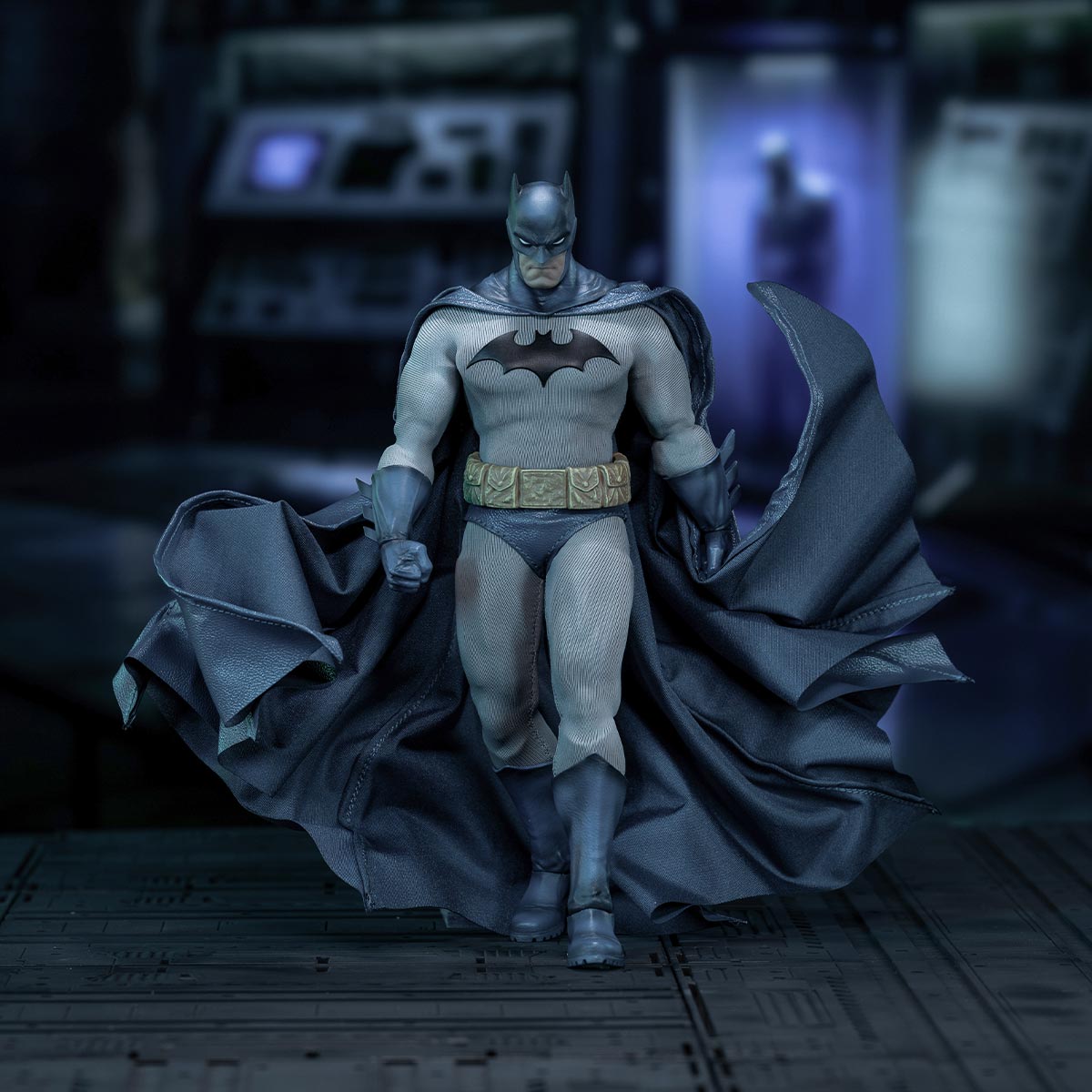 Preventa Figura BATMAN HUSH marca POP MART x Gong Studio escala 1/12