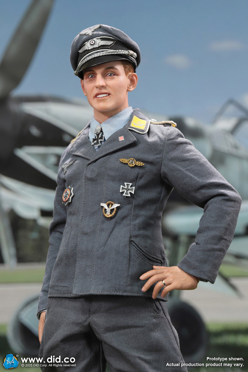 Preventa Figura Erich Hartmann - WWII German Luftwaffe Ace Pilot marca DID D80190 escala 1/6