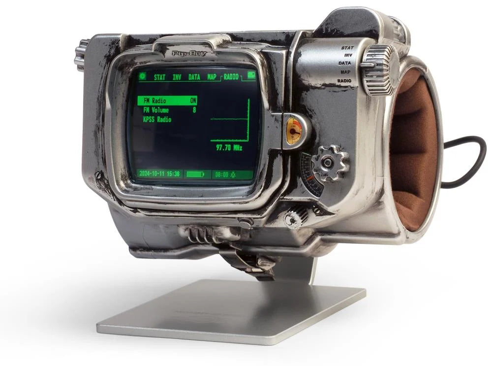 Preventa Pip-Boy 3000 Mark V - Fallout - Prop Replica marca The Wand Company x Bethesda escala real 1/1
