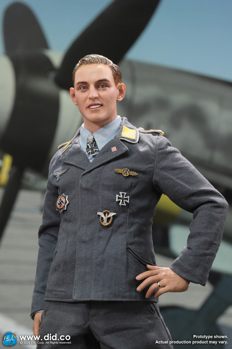 Preventa Figura Erich Hartmann - WWII German Luftwaffe Ace Pilot marca DID D80190 escala 1/6