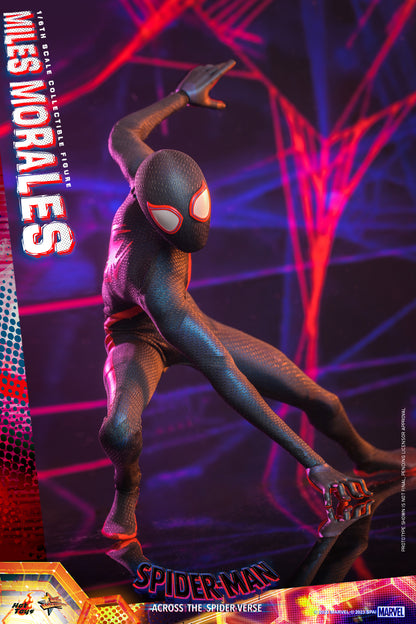 Preventa Figura Miles Morales - Spider-Man: Across the Spider-Verse marca Hot Toys MMS710 escala 1/6