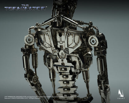 Preventa Figura T-800 Endoskeleton - The Terminator marca INART A036 Queen Studio escala 1/6