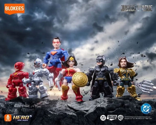 EN STOCK Figura DC Defender Version 02 - Justice League 12 in 1 - Model Kit Marca Blokees