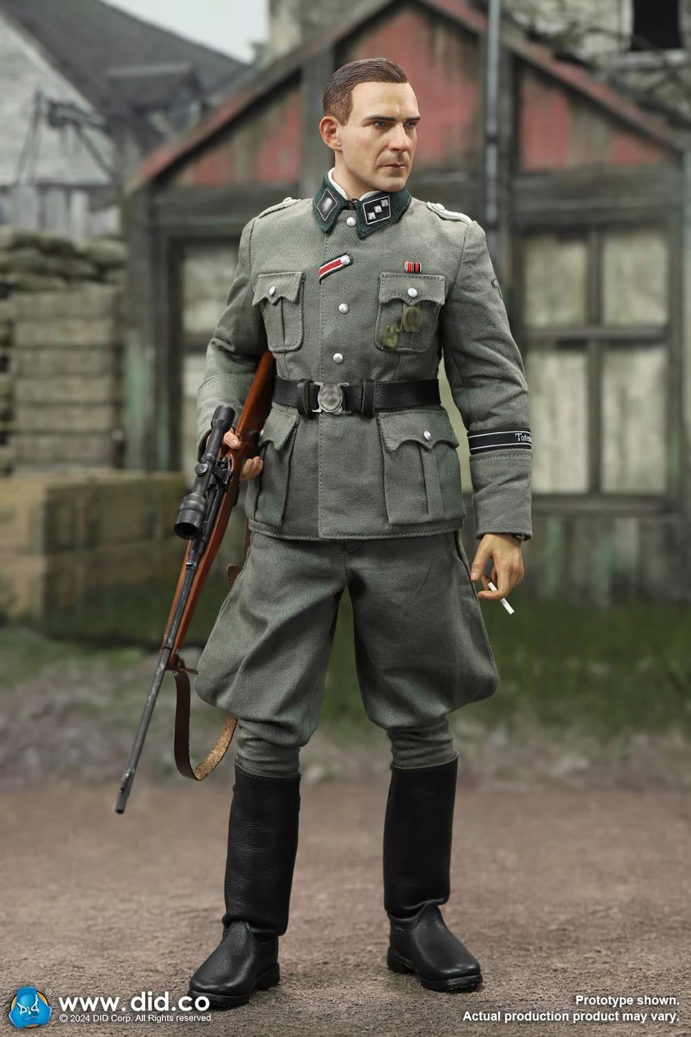 Preventa Figura Amon Göth - WWII German Officer marca DID D80178 escala 1/6