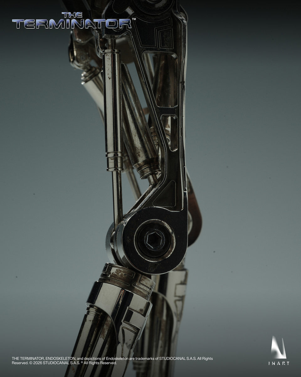 Preventa Figura T-800 Endoskeleton - The Terminator marca INART A036 Queen Studio escala 1/6
