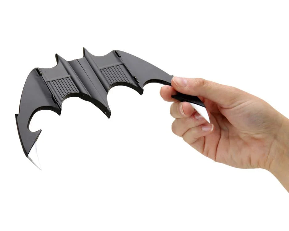 Pedido Prop Replica Utility Belt / Cinturón multiusos y Batarang - Batman (1989) marca NECA escala real 1/1