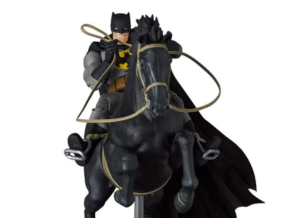 Pedido Figuras Batman & Horse - Batman: The Dark Knight Returns - MAFEX marca Medicom Toy No.205 escala pequeña 1/12