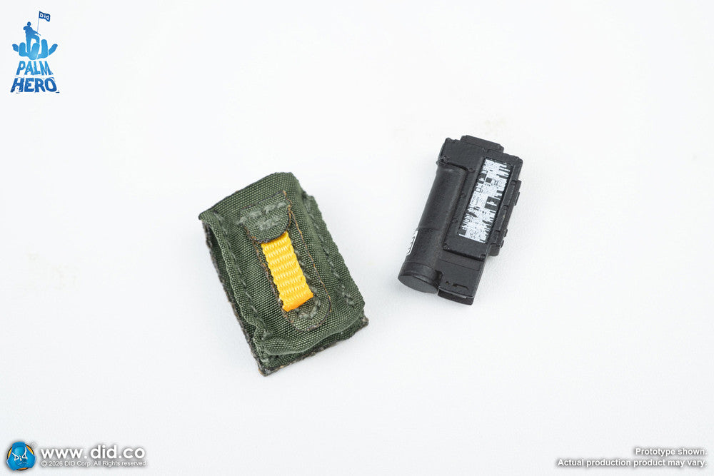 Pedido Figura Captain Mitchell - US Navy 18E Pilot marca DID XM80031 escala 1/12