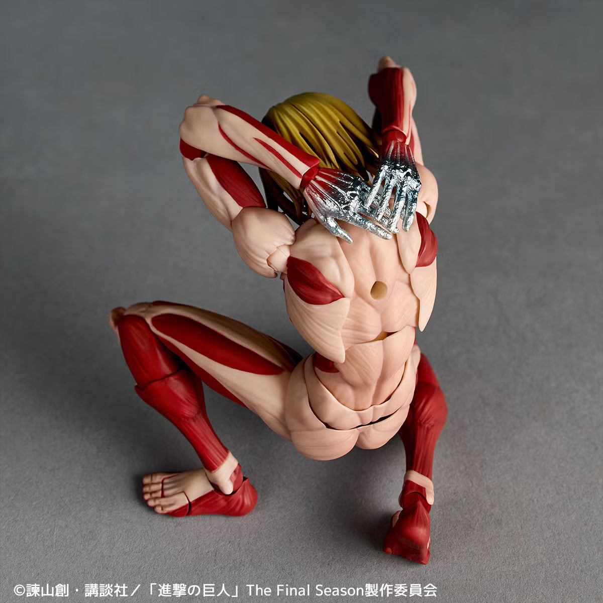 Preventa Figura Female Titan (Annie Leonhart) - Shingeki no Kyojin (Attack on Titan) - Amazing Yamaguchi Revoltech NR156 marca Kaiyodo (17 cm) (relanzamiento)