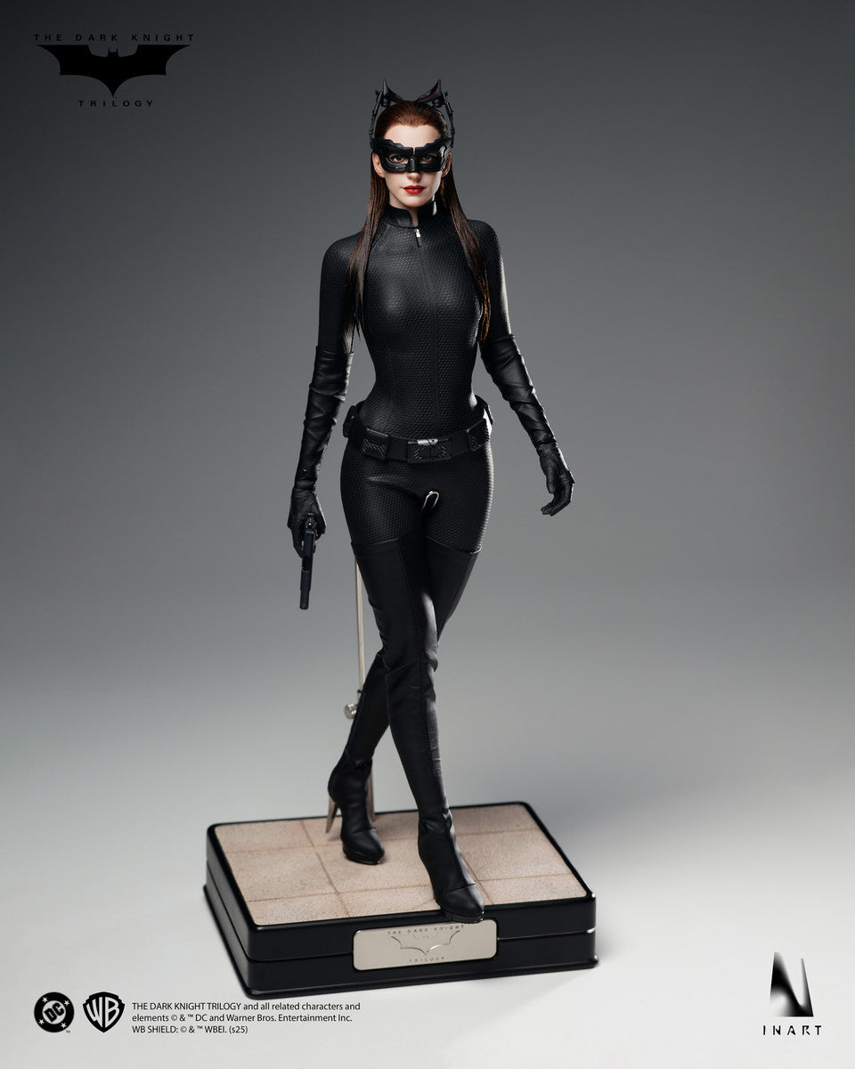 Preventa Figura Catwoman (Cabello enraizado) - The Dark Knight Trilogy marca INART A029 Queen Studio escala 1/6