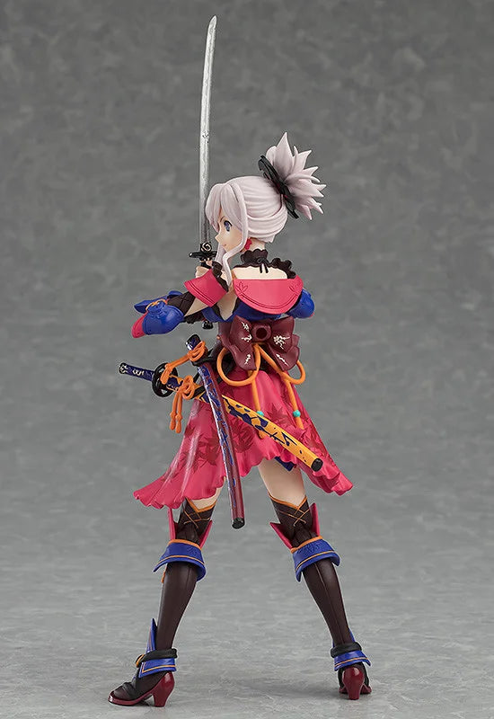 Preventa Figura Saber/Miyamoto Musashi - Fate/Grand Order - Figma No.437 marca Max Factory escala 1/12 (relanzamiento)