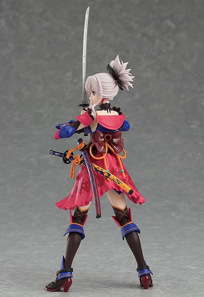 Preventa Figura Saber/Miyamoto Musashi - Fate/Grand Order - Figma No.437 marca Max Factory escala 1/12 (relanzamiento)