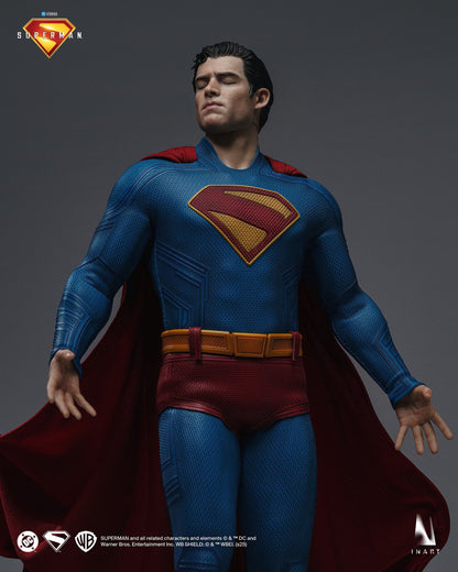 Preventa Figura SUPERMAN (con Krypto) - Superman (2025) marca INART A021 escala 1/6